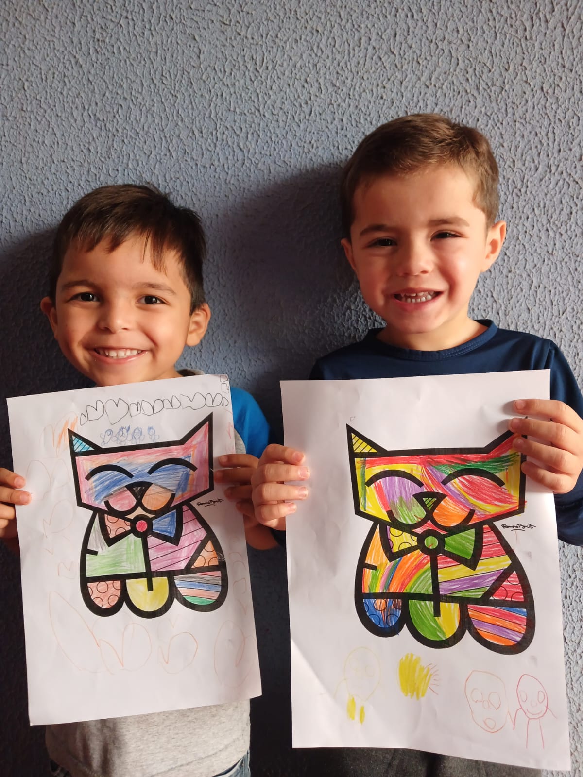 Trabalhando o artista Romero Britto Centro de Educa��o Infantil Passionista Jo�o Paulo II